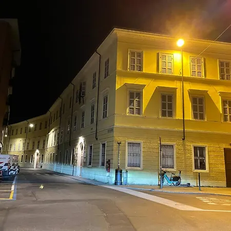 La Galleria 3*