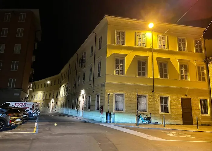 La Galleria 3*