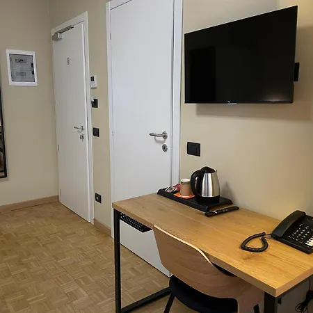 Πανσιόν La Galleria