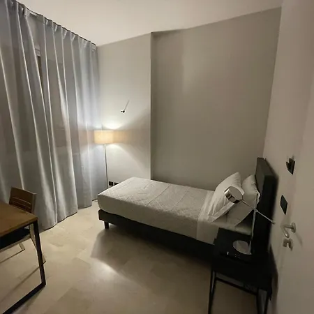 Πανσιόν La Galleria