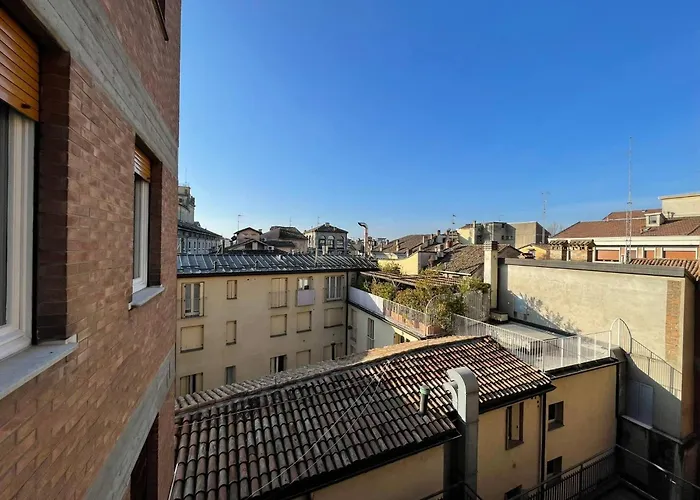 La Galleria Konukevi Parma