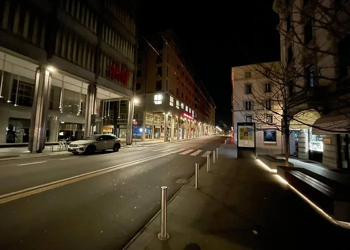 La Galleria Konukevi Parma